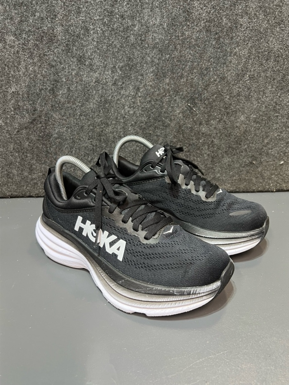 HOKA Bondi 8 Women’s Running Shoes Size 7.5 - Picture 4 of 14